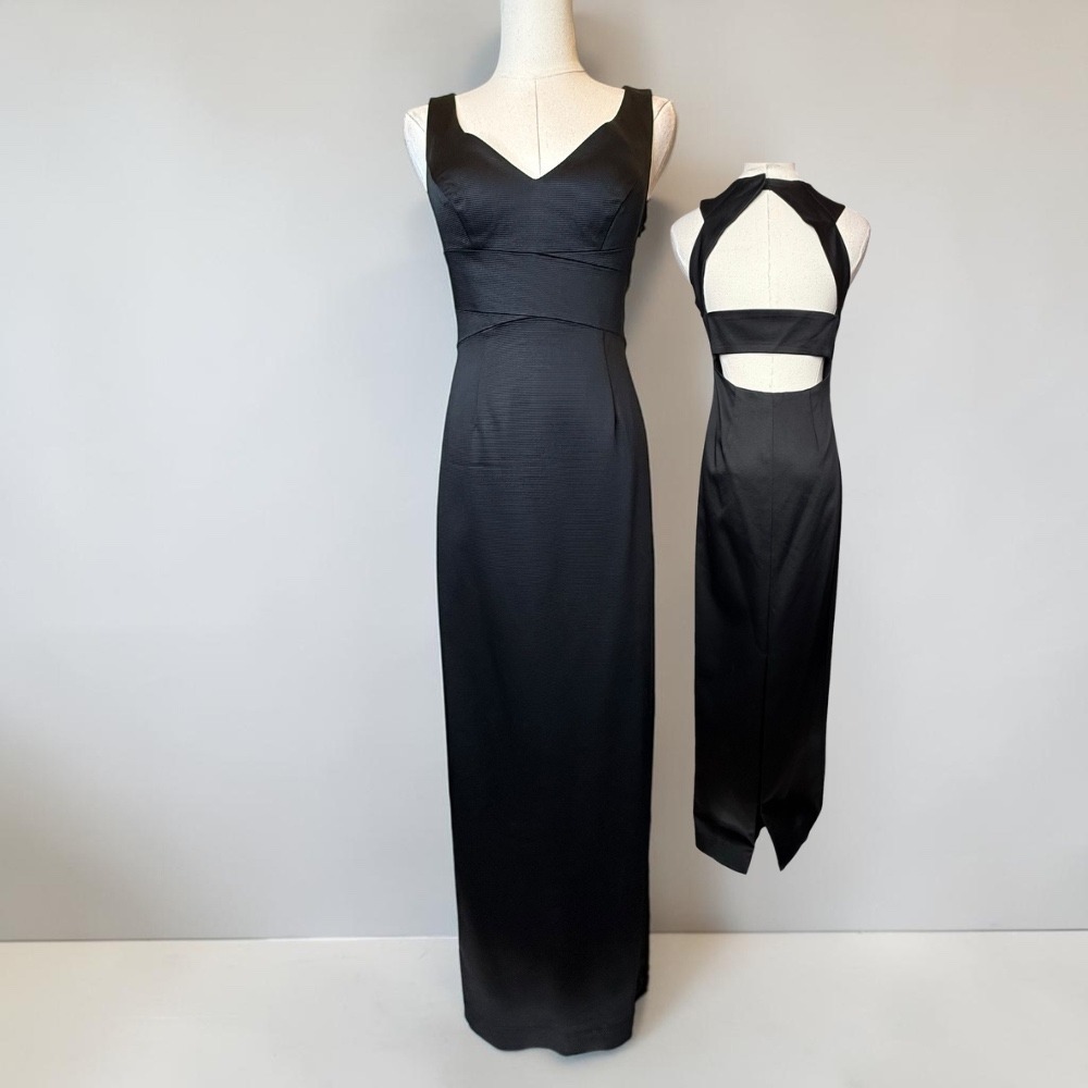 Adrianna Papell Maxi Dress Open Back Gown Sleeveless Formal Evening Black size 2